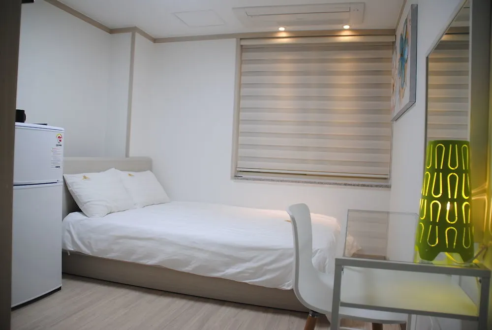 Inn-The City Seoul 3*,  South Korea