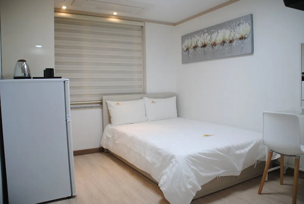 Inn-The City Seoul Hotel